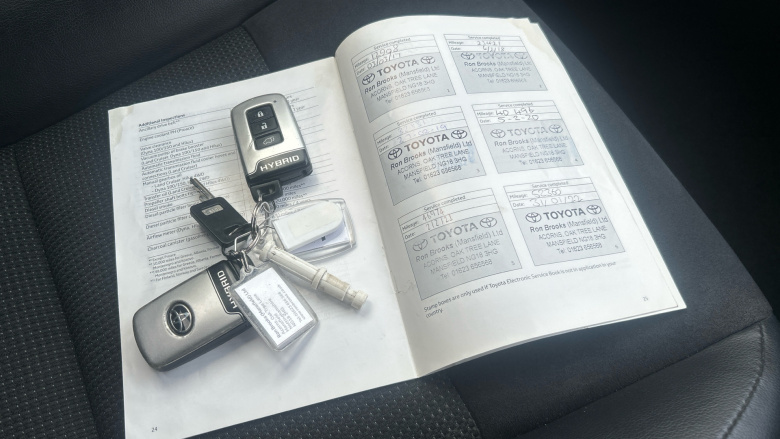 Toyota RAV4 2.5 VVT-i Hybrid Icon 5dr CVT Hybrid Estate